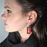 Boucles d'oreilles pendantes rouge rectangle et dichroïque
