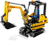 8047 COMPACT EXCAVATOR