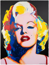 MM PORTRAIT IN BLACK ROOM