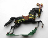 Pferd mit Sattel im Galopp / 3. Typ