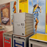 (Verkauft) Catering Unit von Thomson Airways (England) inkl. 3 neuen Schubladen