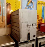Catering Unit von Britannia Airways (England) inkl. 2 neuen Schubladen & 1 Stripe Flight Crew