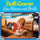 Daffi Cramer - Ein Mann mit Brille / Ein schöner tag mit einem jungen mann