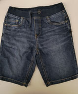 Jeans kurz Gr. 134/140 (7)