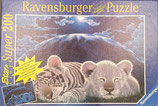 Puzzle 200 Teile - Weisse Tiger Junge Mondlicht