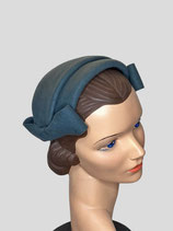 Half Hat Betty, salbeigrün, im 50s Style
