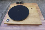 Rega RP 1 mit Eiche Echtholz Chassis