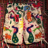 "Lederhose" Ganesha und Pfauen