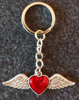 Schlüsselanhänger ("Herzflügel")-50