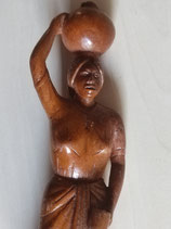 Statuette sculpture art femme Africain sculpture sur bois dure ciré marron  .réf.PL