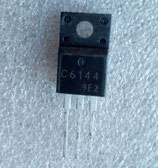 Transistor C6144 ou 2SC6144 boitier TO-220F IC chip NPN Circuits Intégrés .B31.4