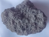 Pierre brute volcanique Basalte aspect marron foncé gris 419gr. .réf.PLBAS3