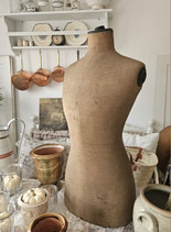 Sooo shabby: Antike Schneiderbüste aus Paris