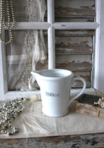 Shabby:  Dekorativer alter Porzellan Messbecher 500cc