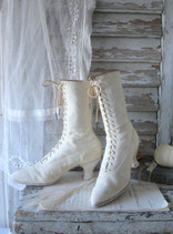 Shabby: Antike Damen Schnürstiefel um 1890