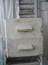 Shabby: Alte Holzschublade Frankreich