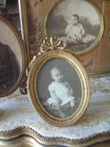 Antiker ovaler Messing Bilderrahmen Louis XVI Frankreich