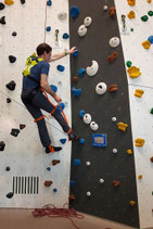 INKLUSIVES KLETTERN - INKLUSIVES KLETTERN SCHNUPPERKURS - PARACLIMBING TASTER