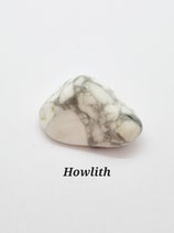 Howlith weiß