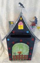 Postkasten "Haus mit Hexe"
