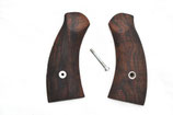1 Paar Griffschalen zur doppelläufigen Signalpistole Mod. Walther SLd