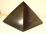 Pyramide Shungite polie brillante 7x7cm Ref:2510PYM