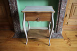 Coiffeuse ancienne beige et bois Grany