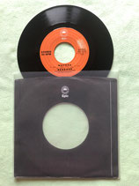 Redbone, Wovoka / r