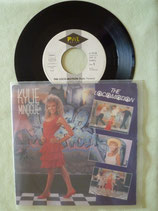 Kylie Minogue, The Locomotion