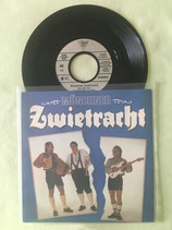 Münchner Zwietracht, Auf der Alm / v