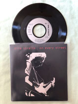 Dire Straits, On Every Street / r