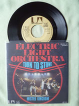 Electric Light Orchestra (ELO), Turn To Stone / r
