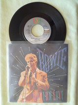 David Bowie, Modern Love / r