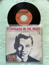 Frank Sinatra, Strangers In The Night