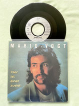 Mario Vogt, Hier ist einer zuviel / sch