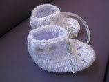 Chaussons bébé en laine mauve 0/3 mois