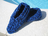 Pantoufles ou chaussons adulte homme 44/45 au crochet en laine bleu