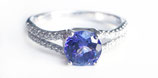 Ring / Verlobungsring in Platin mit Tansanit und 0,16 ct Brillanten  Princess-Collection