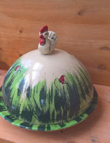 Käseglocke runde Dose für Käse oder Wurst oder Kuchen aus Keramik mit Huhn im Design Wiese