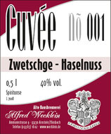 Zwetschge-Haselnuss