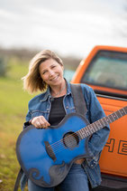WED October 4th OYOU Online Songwriter's Sewing Kit Sessions W/Terri Hendrix