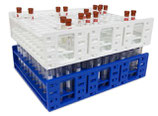 Mega gradilla de polipropileno para 120 tubos de 15 ml (20 mm diámetro) a elegir en color Blanco 120834 o Azul 120835 Marca HEATHROW SCIENTIFIC