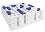 Mega Gradilla para 100 tubos cónicos de 50 ml (28-32 mm diámetro), a elegir color azul 120958 o blanco 120959, Marca HEATHROW SCIENTIFIC