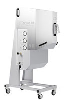 Máquina para fabricar hasta 80 kg/hora de hielo seco en forma de pelets con diámetros de 1.7, 2.2, 3, 8 y 16 mm, Dimensiones: 600x1000x1560 mm, Marca Cold Jet PE 80
