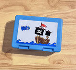 Znünibox Piratenschiff MIT NAME