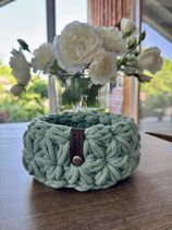 Häkelkorb "boho blossom" in mint
