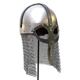 Gjermundbu-Helm mit Brünne