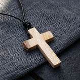 Hölzernes Kreuz als Anhänger mit Lederschnur, 7 cm