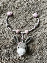 Kinderwagenkette mit gehäkeltem Eselkopf