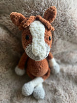 Kuscheltier Pferd aus Chenille-Wolle